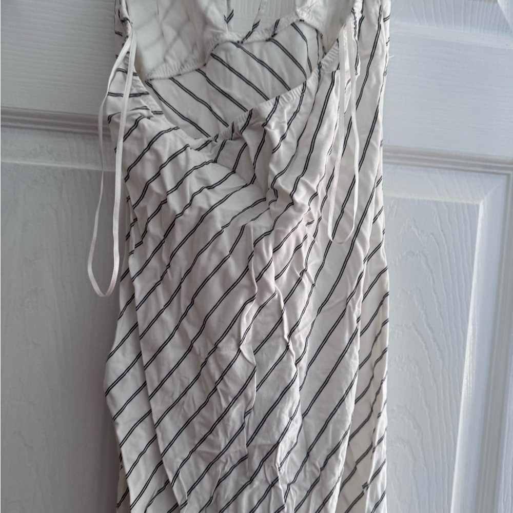 Bershka White and Black Striped Halter Maxi Dress - Picture 2 of 3